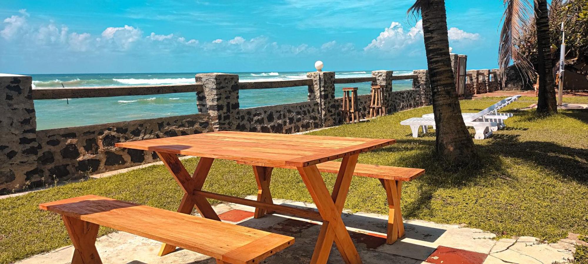 آهانغاما Nu-Vin Beach Hotel المظهر الخارجي الصورة