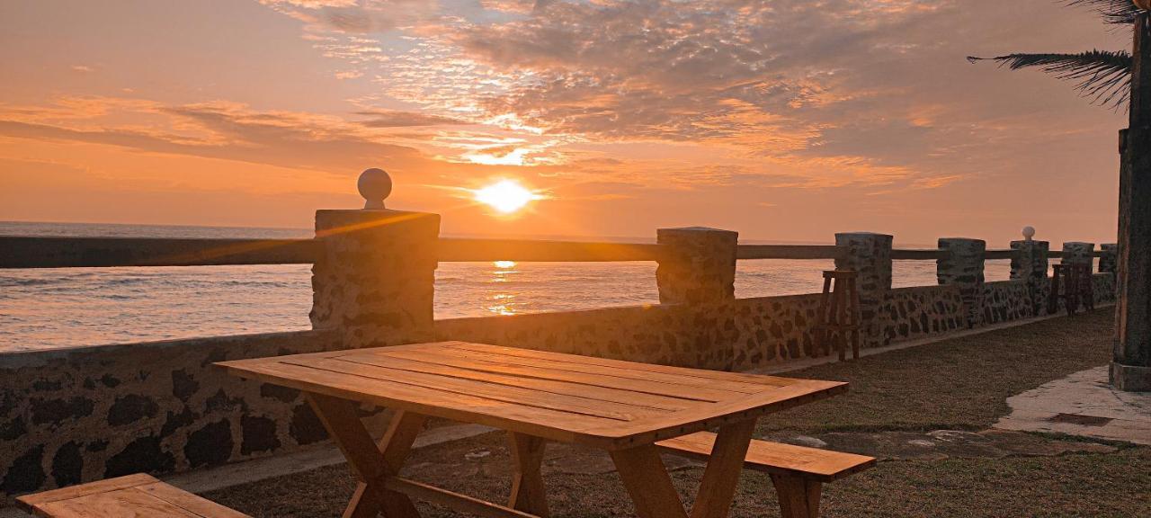 آهانغاما Nu-Vin Beach Hotel المظهر الخارجي الصورة
